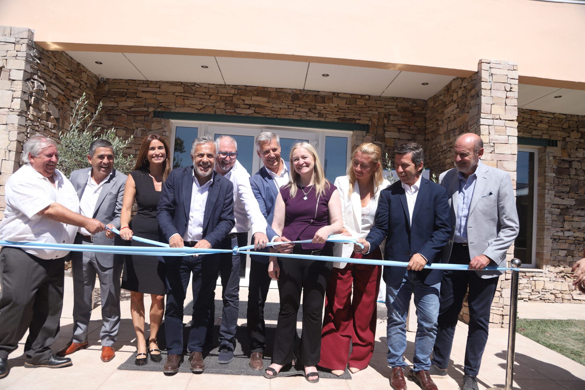 Inauguración del Hotel Finca Alvear: un nuevo destino turístico en Ruta 188