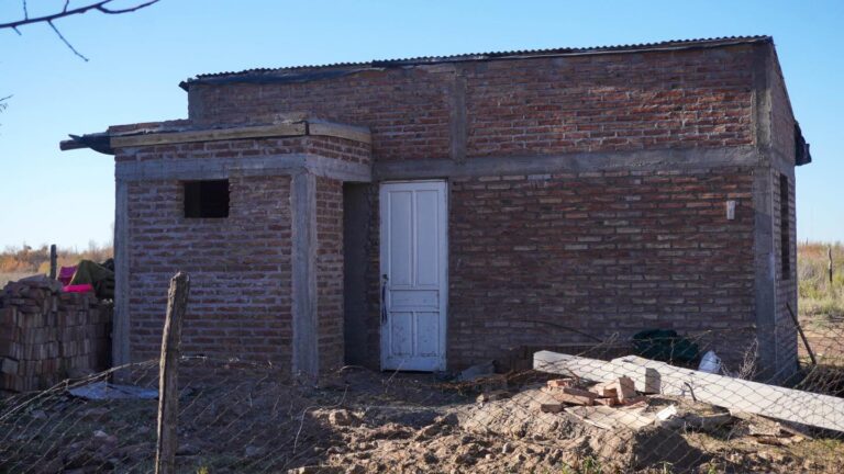 El Plan Techo: soluciones definitivas y trabajo conjunto entre el municipio y le vecinos del barrio El Parque