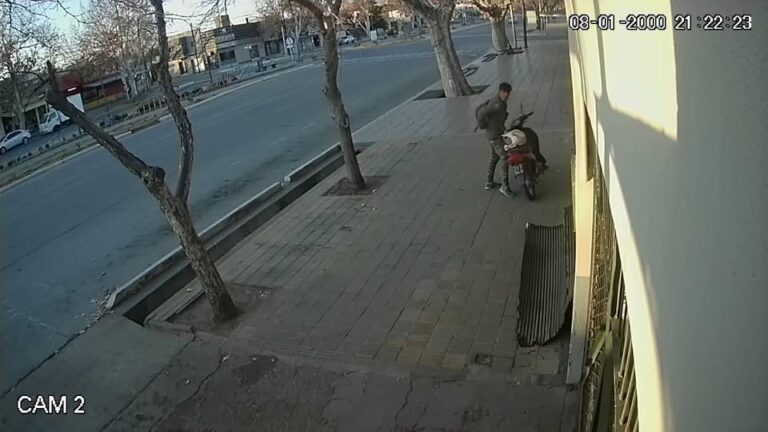 Detuvieron a un joven por el robo de una moto en General Alvear