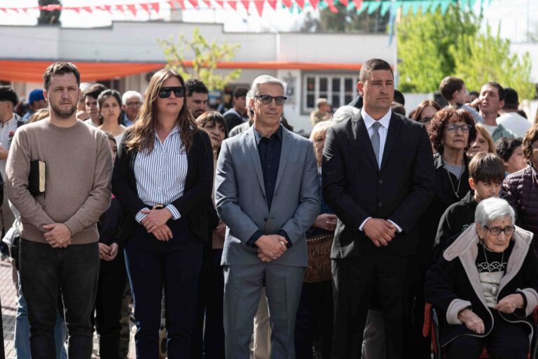 Bowen celebró su 113° aniversario con un emotivo acto, anuncios de obras y un gran desfile