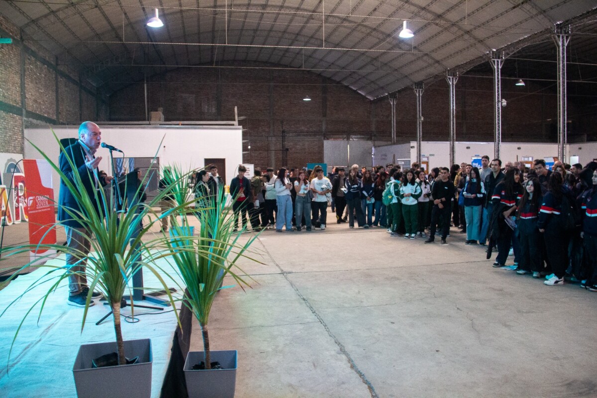 Se realizó la 28ª edición de la Oferta Educativa organizada por la Cámara Joven