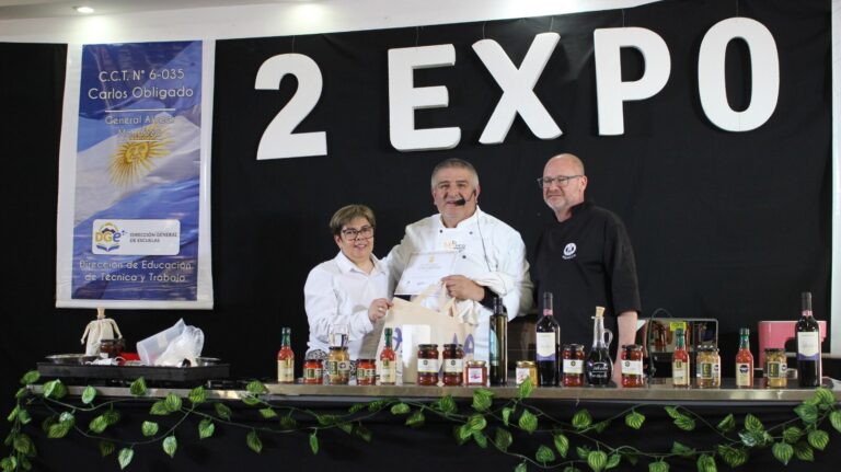 2ª edición de la Expo Alvear, Gastronomía y Vinos, un encuentro que reunió a productores y emprendedores