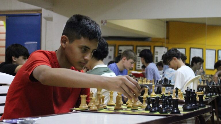 2° Torneo de la Liga Juvenil de Ajedrez reunió a 25 jóvenes jugadores