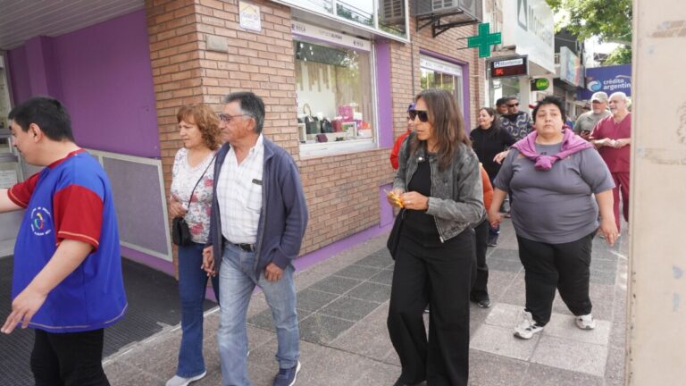 “1 Km por la Salud Mental”: caminata comunitaria para visibilizar y concientizar en General Alvear