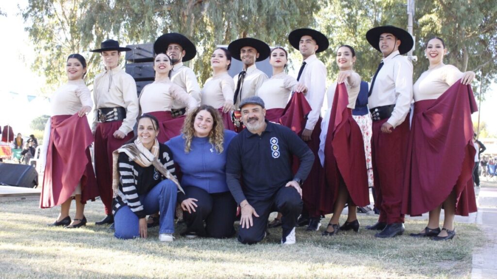El Ballet Municipal celebró sus 10 años de trayectoria