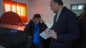 Inició el operativo de salud visual destinado a niños y adolescentes en Bowen
