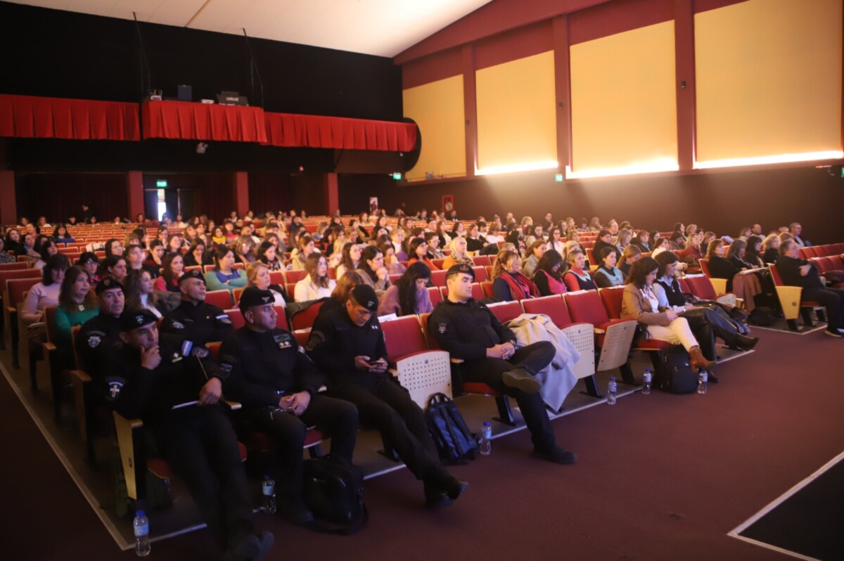 Brindan capacitación interministerial sobre escenarios de cuidado y prevención en la escuela