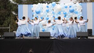 La música y la danza culminaron los festejos por el Día de la Bandera en Alvear Oeste
