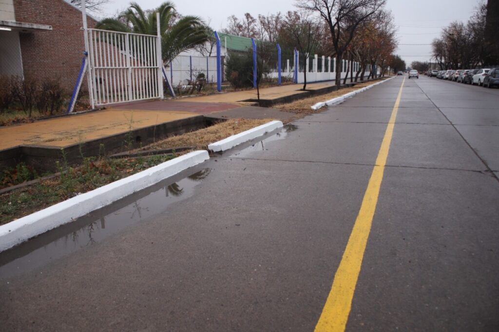 El Municipio reordena el tránsito escolar con nuevas dársenas delimitadas