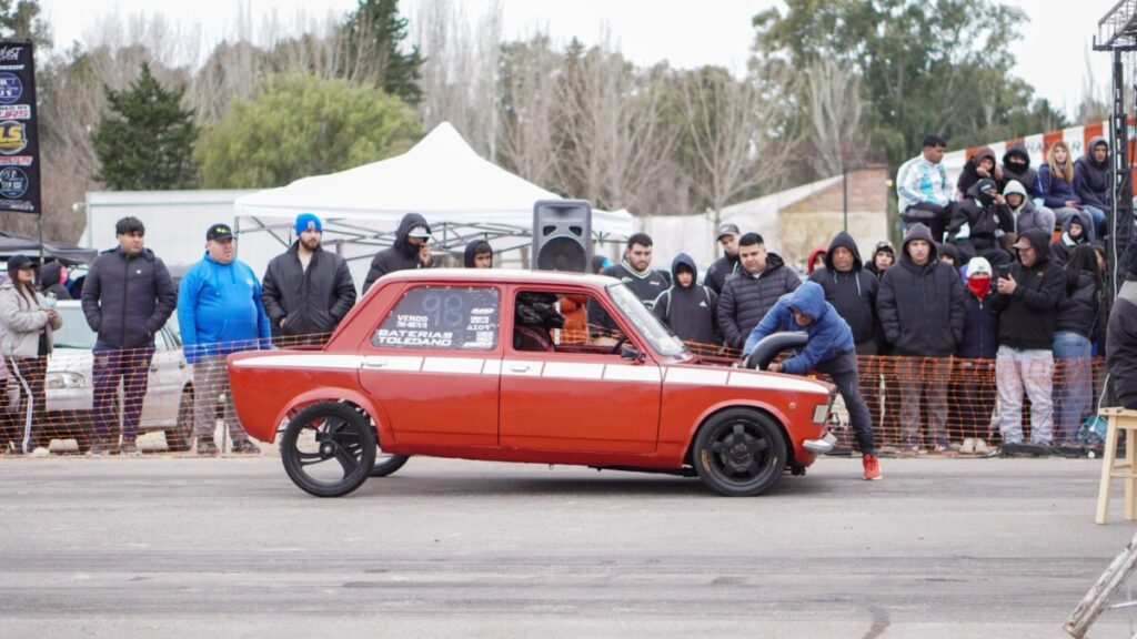 Las picadas regresaron con una jornada de motores y competencia