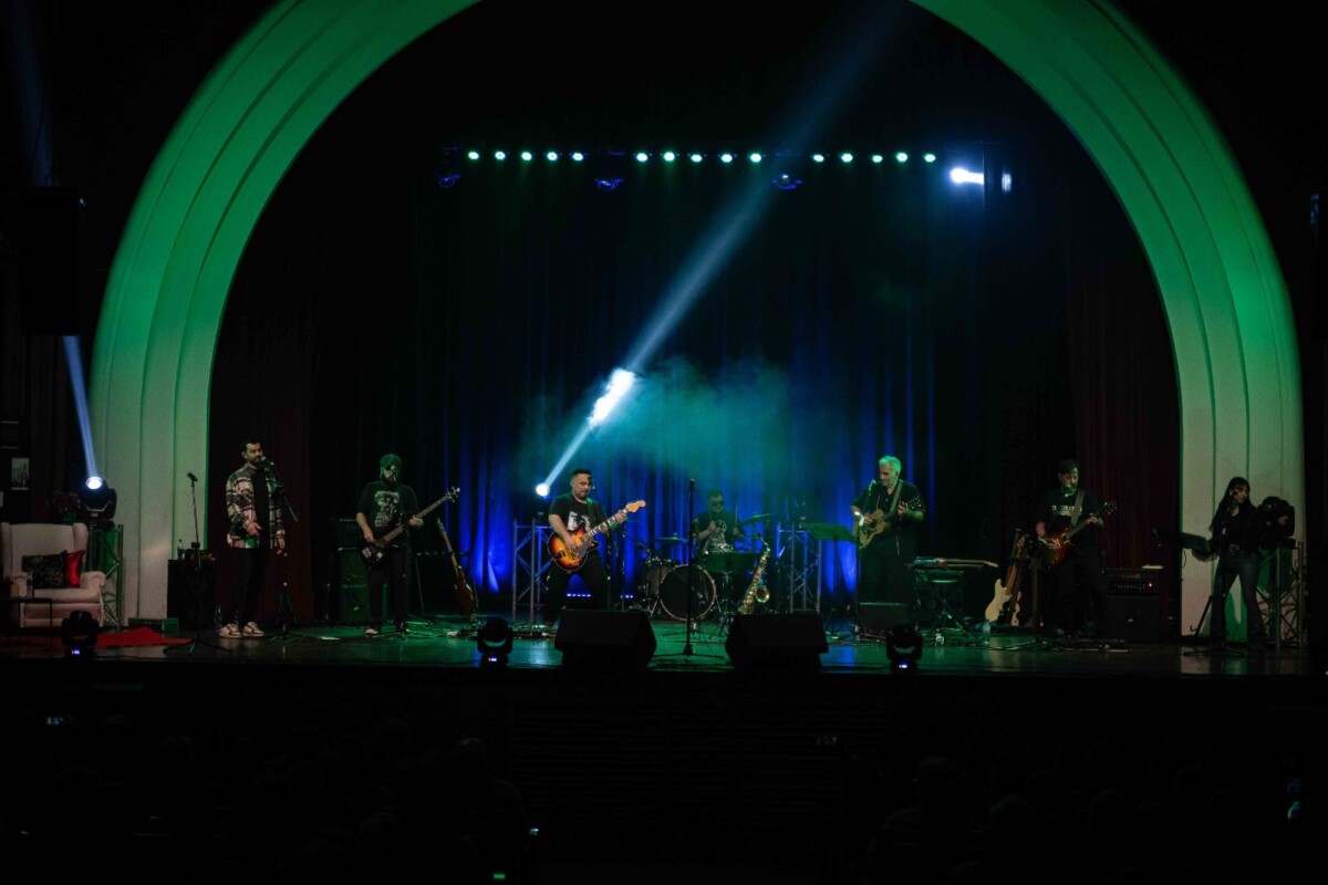 El rock fue protagonista en la velada por los 112 años de General Alvear