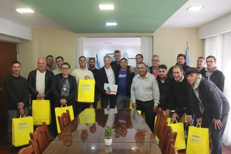 Veinte alvearenses finalizaron el curso de construcción en seco y buscan nuevas oportunidades laborales