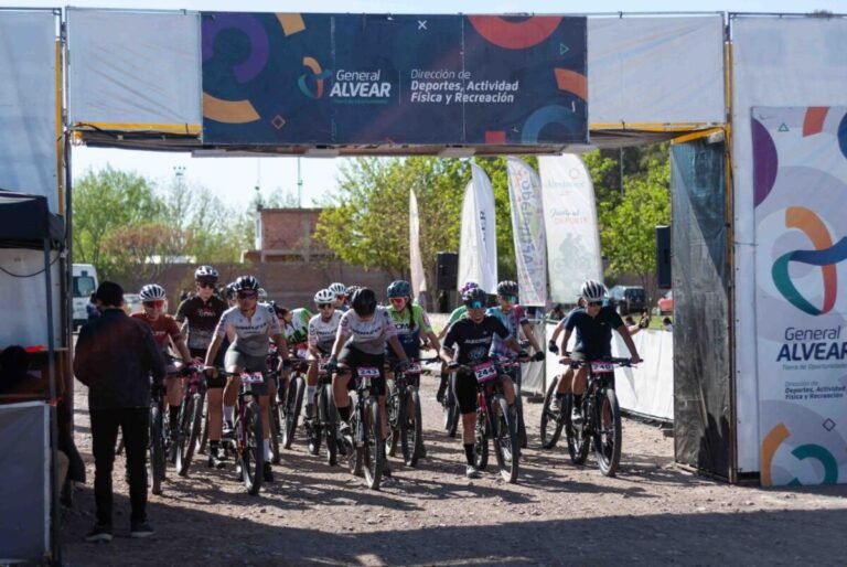 El mountain bike cerró su campeonato con más de 250 corredores en el circuito del Atuel